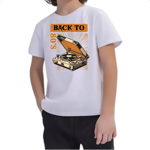 Camiseta Infanto Juvenil Back to anos 80 vitrola - Imagem 2