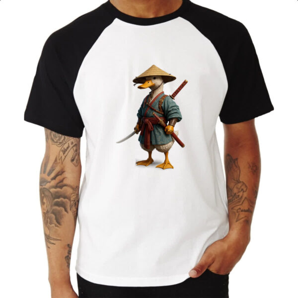 Camiseta Raglan Pato Samurai - Imagem 3