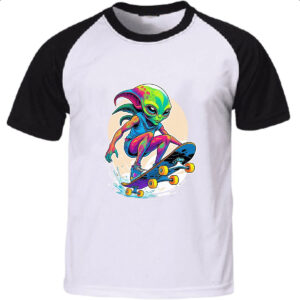 Camiseta Raglan ET andando de skate