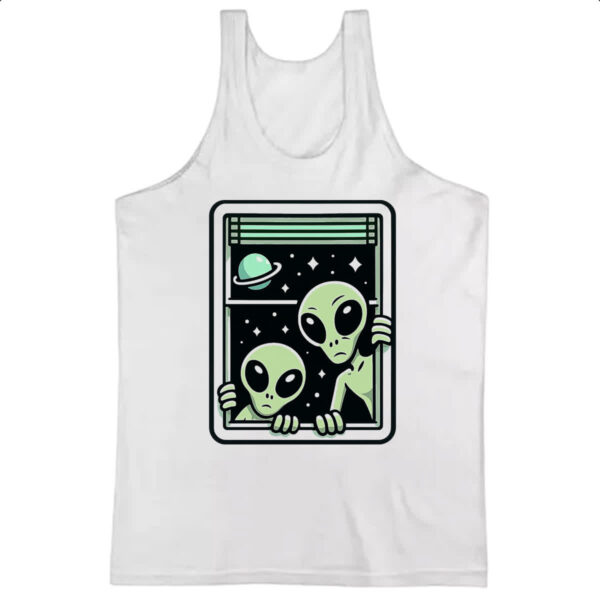 Camiseta Regata Aliens na janela