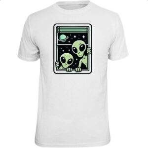 Camiseta Unissex Aliens na janela