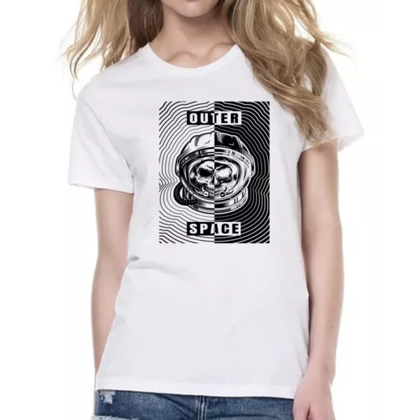 Camiseta Baby Look Caveira Atronauta Outer Space - Imagem 2