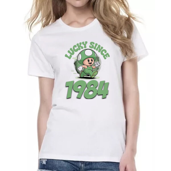 Camiseta Baby Look Lucky Since 1984 - Imagem 2