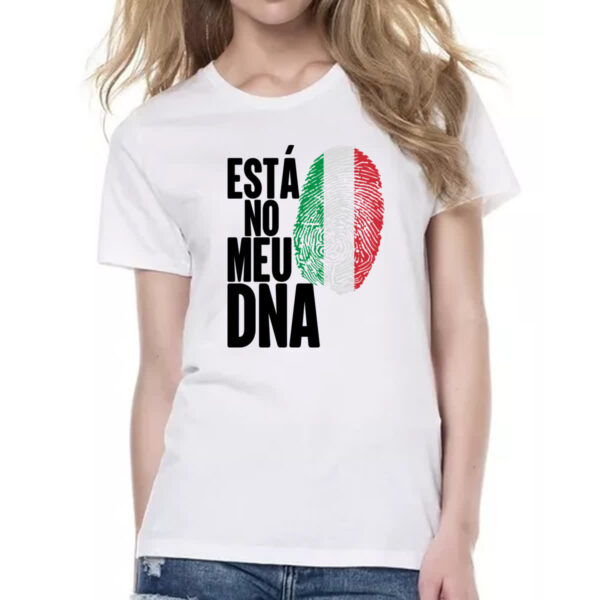 Camiseta Baby Look Esta no meu DNA Italia - Imagem 2