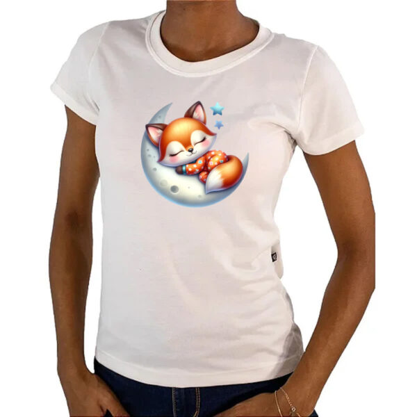 Camiseta Baby Look Cute Raposa dormindo na Lua - Imagem 4