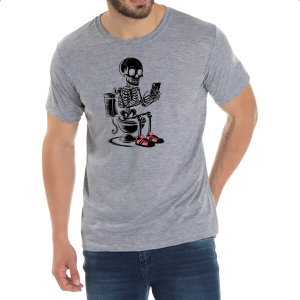 Camiseta Cinza Esqueleto na Sala de Forca - Imagem 2