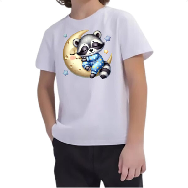 Camiseta Infanto Juvenil Cute Guaximim dormindo na Lua - Imagem 2