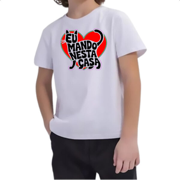 Camiseta Infanto Juvenil Silhueta gato manda na casa - Imagem 2