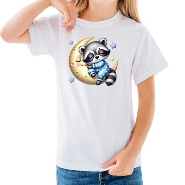 Camiseta Infanto Juvenil Cute Guaximim dormindo na Lua - Imagem 3