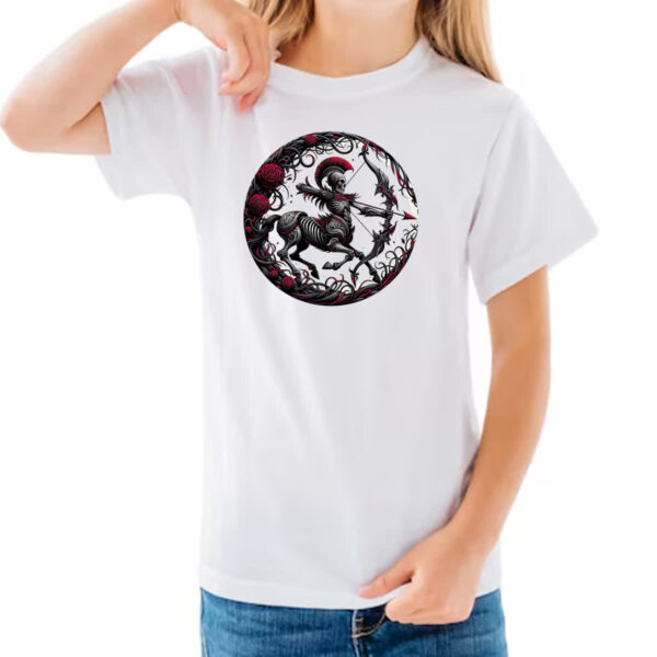 Camiseta Infanto Juvenil Signo Gotico de Sagitario - Imagem 3