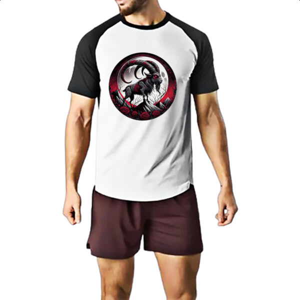 Camiseta Raglan Signo Gotico de Capricornio - Imagem 2