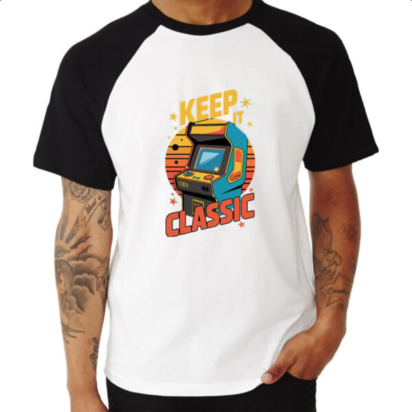 Camiseta Raglan Arcade Keep it Classic - Imagem 3