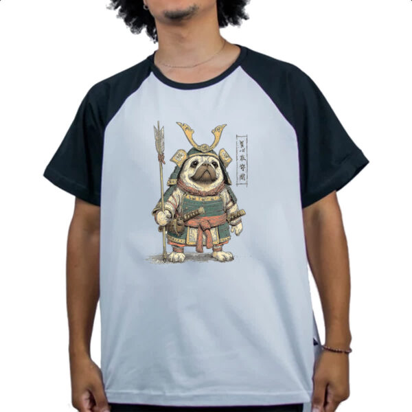 Camiseta Raglan Pug Samurai - Imagem 4