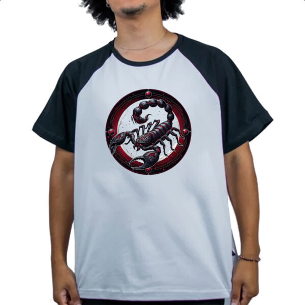 Camiseta Raglan Signo Gotico de Escorpiao - Imagem 4