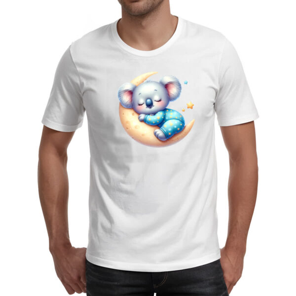 Camiseta Unissex Cute Koala dormindo na Lua - Imagem 2