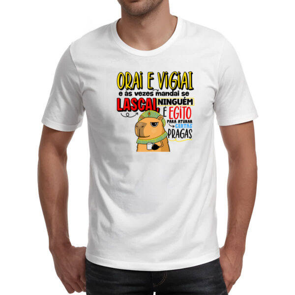 Camiseta Unissex Capivara Orai e vigiai - Imagem 2
