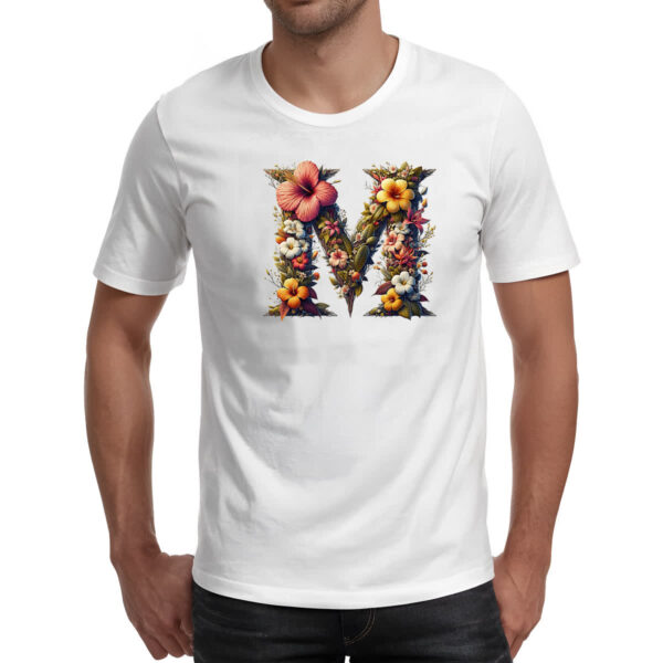 Camiseta Unissex Alfabeto Floral Letra M - Imagem 2