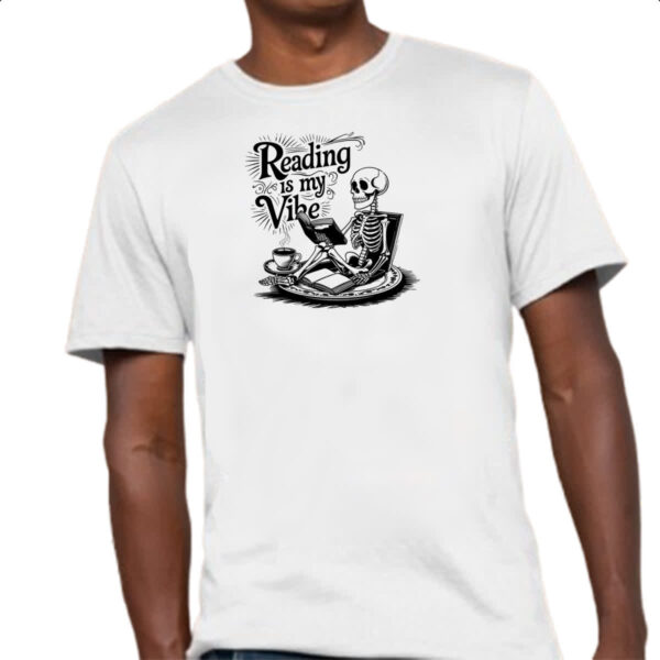 Camiseta Unissex Caveira Reading is my vibe - Imagem 4