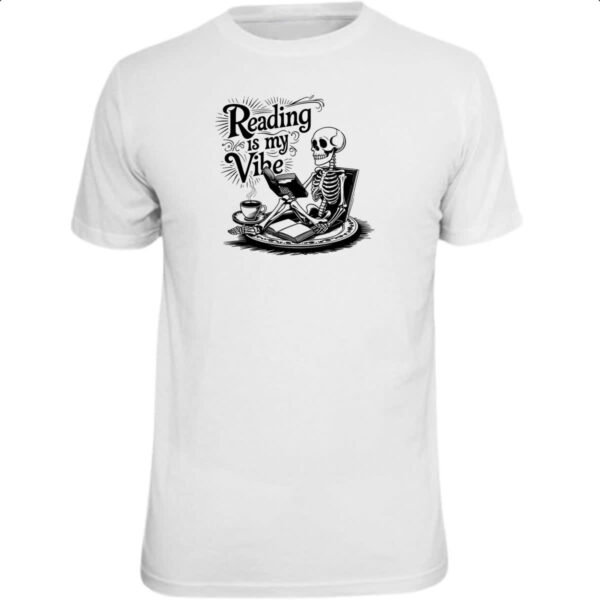 Camiseta Unissex Caveira Reading is my vibe