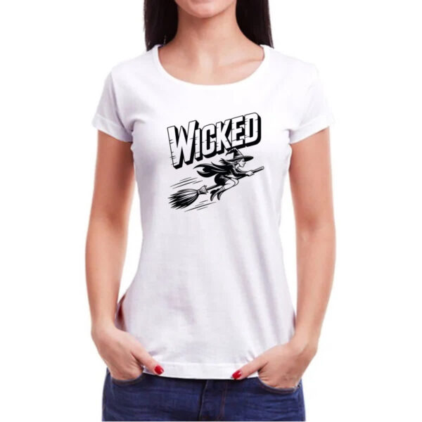 Camiseta Baby Look Bruxa Wicked - Imagem 3
