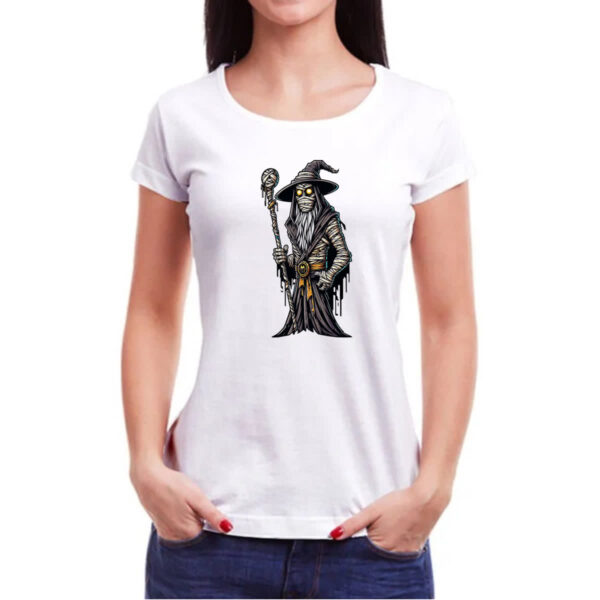 Camiseta Baby Look Munia Feiriceira - Imagem 3