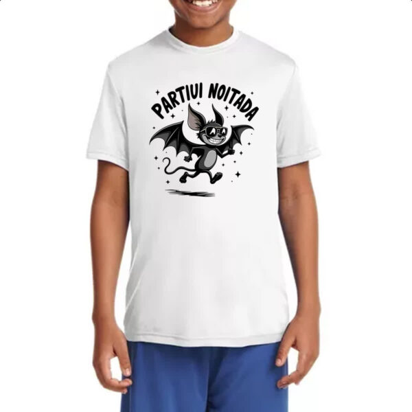 Camiseta Infanto Juvenil Partiu Noitada Morcego - Imagem 4
