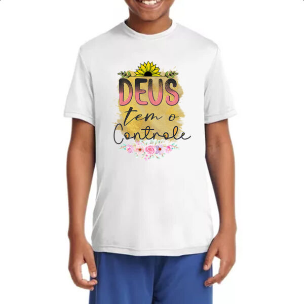 Camiseta Infanto Juvenil Gospel Deus tem controle - Imagem 4