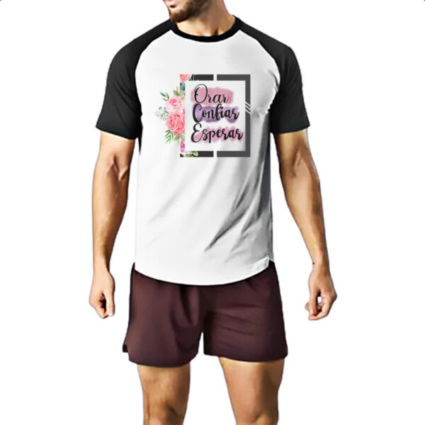 Camiseta Raglan Gospel Orar Confiar Esperar - Imagem 2