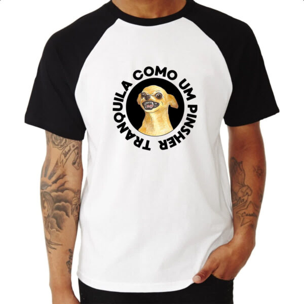 Camiseta Raglan Tranquila como um pinsher - Imagem 3