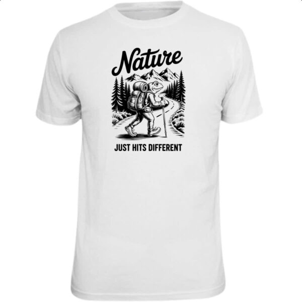 Camiseta Unissex Sapo Aventureiro